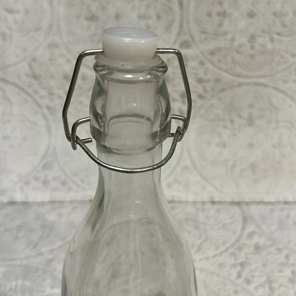 Rae Dunn GULP DRINK‎ SIP bail & trigger bottles